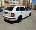 Білий Шкода Фабія, об'ємом двигуна 1.2 л та пробігом 325 тис. км за 2800 $, фото 4 на Automoto.ua
