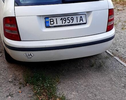 Белый Шкода Фабия, объемом двигателя 1.2 л и пробегом 0 тыс. км за 3200 $, фото 1 на Automoto.ua
