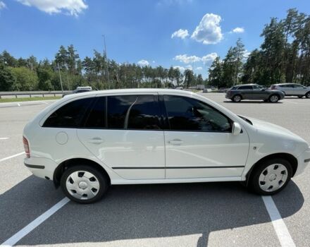Білий Шкода Фабія, об'ємом двигуна 1.4 л та пробігом 320 тис. км за 3850 $, фото 8 на Automoto.ua