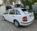 Белый Шкода Фабия, объемом двигателя 1.4 л и пробегом 277 тыс. км за 4500 $, фото 1 на Automoto.ua