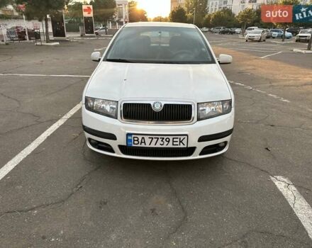 Шкода Фабия 2006 в Одессе на Automoto.ua Белый Шкода Фабия, объемом двигателя 1.39 л и пробегом 246 тыс. км за 3150 $, фото 1 на Automoto.ua