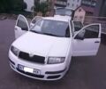 Белый Шкода Фабия, объемом двигателя 1.4 л и пробегом 450 тыс. км за 3800 $, фото 1 на Automoto.ua