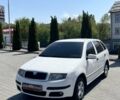 Белый Шкода Фабия, объемом двигателя 1.39 л и пробегом 280 тыс. км за 4199 $, фото 1 на Automoto.ua