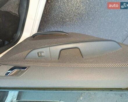 Білий Шкода Фабія, об'ємом двигуна 1.39 л та пробігом 220 тис. км за 4700 $, фото 14 на Automoto.ua