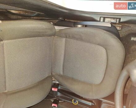 Білий Шкода Фабія, об'ємом двигуна 1.39 л та пробігом 220 тис. км за 4700 $, фото 9 на Automoto.ua