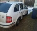 Белый Шкода Фабия, объемом двигателя 1.2 л и пробегом 245 тыс. км за 1700 $, фото 1 на Automoto.ua