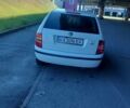 Белый Шкода Фабия, объемом двигателя 1.39 л и пробегом 278 тыс. км за 3700 $, фото 3 на Automoto.ua
