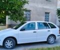 Белый Шкода Фабия, объемом двигателя 1.2 л и пробегом 301 тыс. км за 2999 $, фото 12 на Automoto.ua