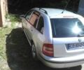 Белый Шкода Фабия, объемом двигателя 1.39 л и пробегом 240 тыс. км за 4500 $, фото 1 на Automoto.ua