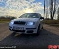 Білий Шкода Фабія, об'ємом двигуна 1.4 л та пробігом 214 тис. км за 4700 $, фото 1 на Automoto.ua