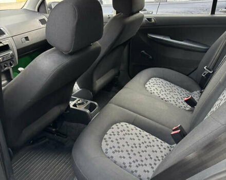 Білий Шкода Фабія, об'ємом двигуна 1.2 л та пробігом 221 тис. км за 3800 $, фото 15 на Automoto.ua