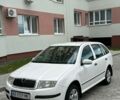 Білий Шкода Фабія, об'ємом двигуна 1.39 л та пробігом 200 тис. км за 3550 $, фото 1 на Automoto.ua