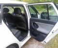 Белый Шкода Фабия, объемом двигателя 1.4 л и пробегом 228 тыс. км за 4400 $, фото 12 на Automoto.ua
