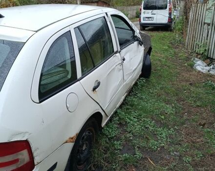 Білий Шкода Фабія, об'ємом двигуна 1.2 л та пробігом 2 тис. км за 1000 $, фото 1 на Automoto.ua