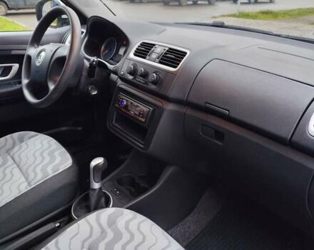 Білий Шкода Фабія, об'ємом двигуна 1.4 л та пробігом 182 тис. км за 5500 $, фото 37 на Automoto.ua