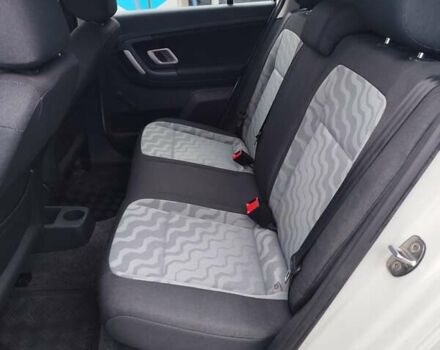 Білий Шкода Фабія, об'ємом двигуна 1.4 л та пробігом 182 тис. км за 5500 $, фото 26 на Automoto.ua