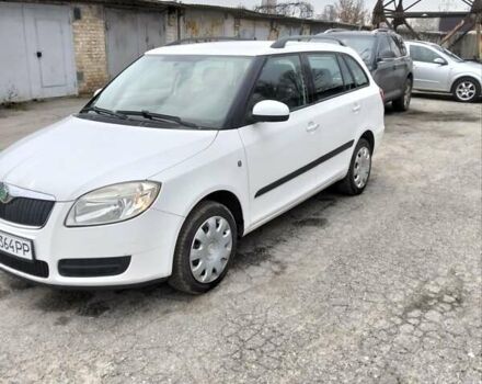 Білий Шкода Фабія, об'ємом двигуна 1.6 л та пробігом 238 тис. км за 4500 $, фото 6 на Automoto.ua