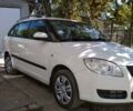 Білий Шкода Фабія, об'ємом двигуна 1.4 л та пробігом 263 тис. км за 5750 $, фото 1 на Automoto.ua