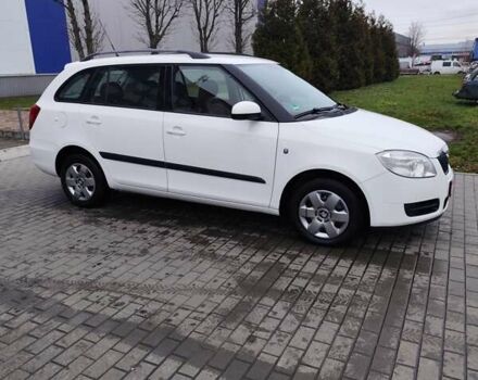 Білий Шкода Фабія, об'ємом двигуна 1.4 л та пробігом 182 тис. км за 5500 $, фото 8 на Automoto.ua