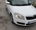 Білий Шкода Фабія, об'ємом двигуна 1.6 л та пробігом 238 тис. км за 4500 $, фото 1 на Automoto.ua