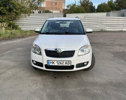 Белый Шкода Фабия, объемом двигателя 1.39 л и пробегом 265 тыс. км за 5300 $, фото 8 на Automoto.ua