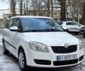 Белый Шкода Фабия, объемом двигателя 1.4 л и пробегом 24800 тыс. км за 4500 $, фото 1 на Automoto.ua