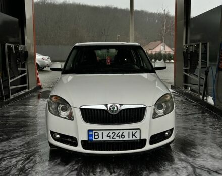 Білий Шкода Фабія, об'ємом двигуна 1.4 л та пробігом 210 тис. км за 4550 $, фото 5 на Automoto.ua