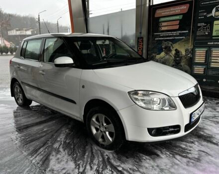 Білий Шкода Фабія, об'ємом двигуна 1.4 л та пробігом 210 тис. км за 4550 $, фото 1 на Automoto.ua