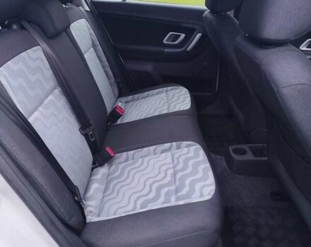 Білий Шкода Фабія, об'ємом двигуна 1.4 л та пробігом 182 тис. км за 5500 $, фото 33 на Automoto.ua