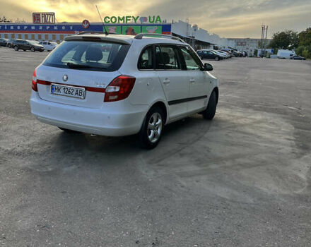 Белый Шкода Фабия, объемом двигателя 1.39 л и пробегом 265 тыс. км за 5300 $, фото 5 на Automoto.ua
