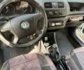 Білий Шкода Фабія, об'ємом двигуна 1.2 л та пробігом 273 тис. км за 2780 $, фото 3 на Automoto.ua