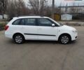 Белый Шкода Фабия, объемом двигателя 1.4 л и пробегом 182 тыс. км за 5300 $, фото 5 на Automoto.ua