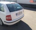 Белый Шкода Фабия, объемом двигателя 1.2 л и пробегом 180 тыс. км за 4200 $, фото 10 на Automoto.ua