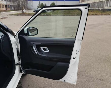 Білий Шкода Фабія, об'ємом двигуна 1.4 л та пробігом 182 тис. км за 5300 $, фото 24 на Automoto.ua