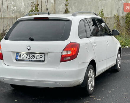 Белый Шкода Фабия, объемом двигателя 1.2 л и пробегом 315 тыс. км за 5000 $, фото 5 на Automoto.ua