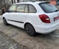 Белый Шкода Фабия, объемом двигателя 1.42 л и пробегом 300 тыс. км за 6500 $, фото 3 на Automoto.ua