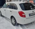 Білий Шкода Фабія, об'ємом двигуна 1.39 л та пробігом 281 тис. км за 4500 $, фото 5 на Automoto.ua