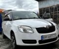 Белый Шкода Фабия, объемом двигателя 1.2 л и пробегом 252 тыс. км за 4500 $, фото 1 на Automoto.ua
