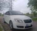 Білий Шкода Фабія, об'ємом двигуна 0 л та пробігом 270 тис. км за 4200 $, фото 1 на Automoto.ua