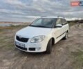 Белый Шкода Фабия, объемом двигателя 1.6 л и пробегом 234 тыс. км за 5800 $, фото 1 на Automoto.ua