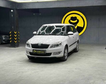 Білий Шкода Фабія, об'ємом двигуна 1.2 л та пробігом 240 тис. км за 5800 $, фото 2 на Automoto.ua