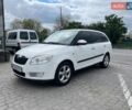 Белый Шкода Фабия, объемом двигателя 1.42 л и пробегом 295 тыс. км за 4850 $, фото 1 на Automoto.ua