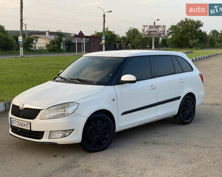 Шкода Фабія 2010 у Івано-Франківську на Automoto.ua Білий Шкода Фабія, об'ємом двигуна 1.6 л та пробігом 350 тис. км за 5500 $, фото 3 на Automoto.ua
