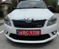 Белый Шкода Фабия, объемом двигателя 1.4 л и пробегом 221 тыс. км за 7299 $, фото 1 на Automoto.ua