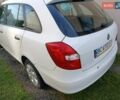 Белый Шкода Фабия, объемом двигателя 1.6 л и пробегом 280 тыс. км за 5000 $, фото 1 на Automoto.ua
