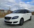 Шкода Фабия 2010 в Львове на Automoto.ua Белый Шкода Фабия, объемом двигателя 1.6 л и пробегом 350 тыс. км за 5800 $, фото 1 на Automoto.ua