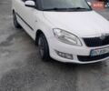 Белый Шкода Фабия, объемом двигателя 1.6 л и пробегом 277 тыс. км за 4500 $, фото 1 на Automoto.ua