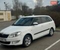 Белый Шкода Фабия, объемом двигателя 1.39 л и пробегом 307 тыс. км за 5000 $, фото 1 на Automoto.ua