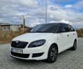 Шкода Фабия 2010 в Львове на Automoto.ua Белый Шкода Фабия, объемом двигателя 1.6 л и пробегом 350 тыс. км за 5800 $, фото 4 на Automoto.ua