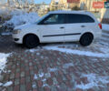 Білий Шкода Фабія, об'ємом двигуна 1.6 л та пробігом 204 тис. км за 5950 $, фото 1 на Automoto.ua